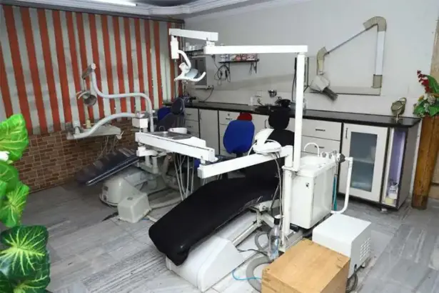 Dr.Atamjeet's Smile Care Centre