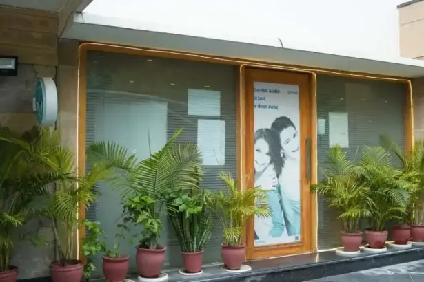 aggarwal-dental-care
